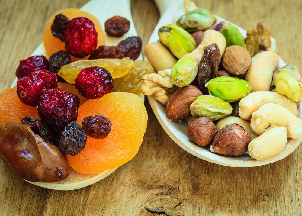 The Great Fruit-Snack Showdown: Dried Fruit Takes the Crown