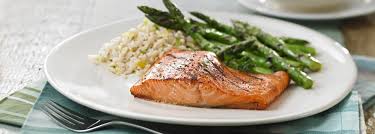 Grilled Salmon with Asparagus: A Delicious and Healthy Recipe Guide