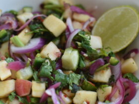 Apple, Cucumber, and Green Pepper Salad with Cilantro: A Fresh, Flavorful Delight