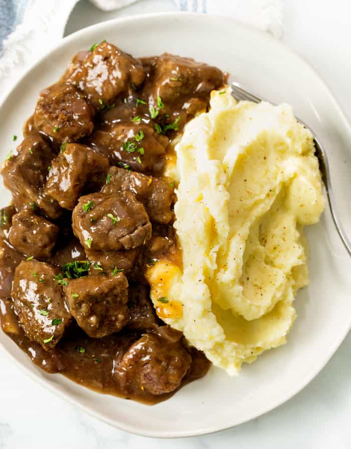 Beef Tips and Gravy: A Comforting Recipe for a Hearty Meal