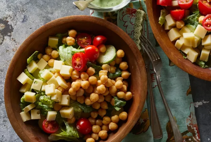 Green Goddess Salad with Chickpeas
