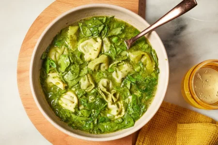Easy Green Tortellini Soup